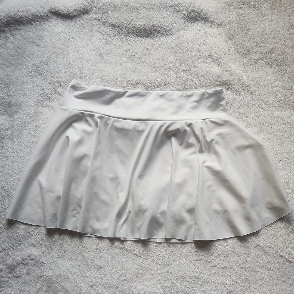 SHEIN White Tennis/ Golf Skirt